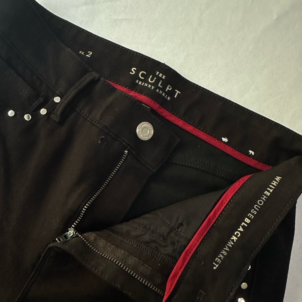 WHBM Sculpt Skinny Jean Black Ankle NWOT Sz 2 Studded Pocket - Picture 5 of 5